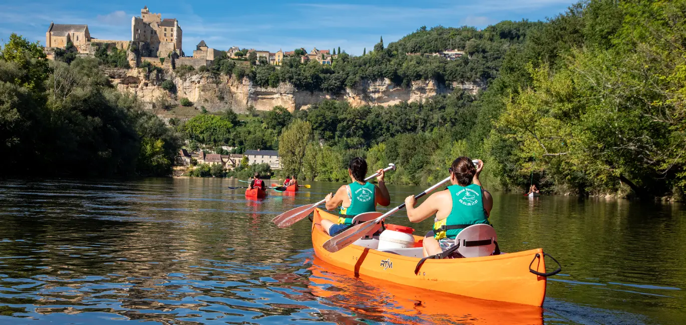 Balade fluviale canoe paysage montignac