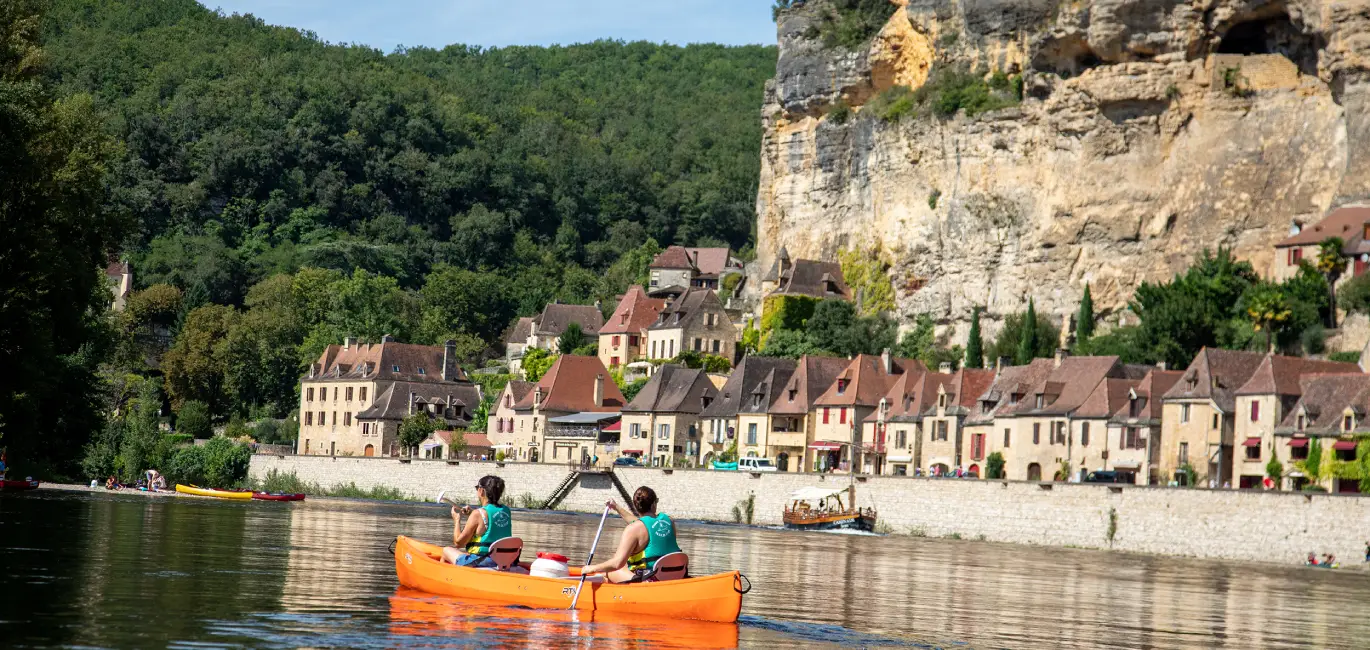 Depart base canoe vacances proche sarlat