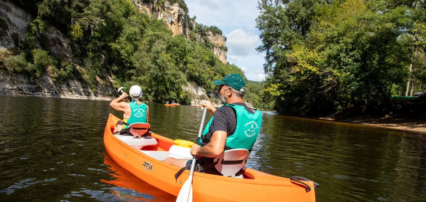 Descente canoe nature sauvage autour montignac